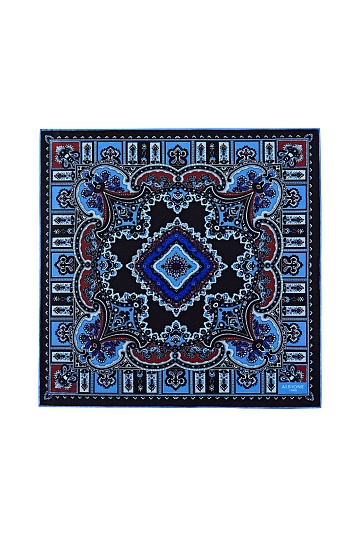 Темно-синий платок с голубым орнаментом